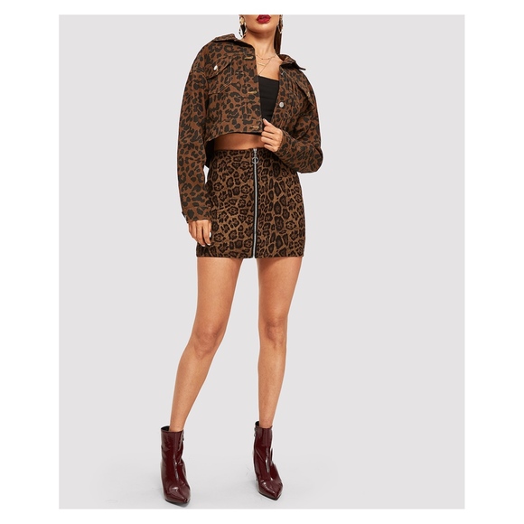 Brown Leopard Animal Print Front Zipper Mini Skirt - Picture 3 of 5